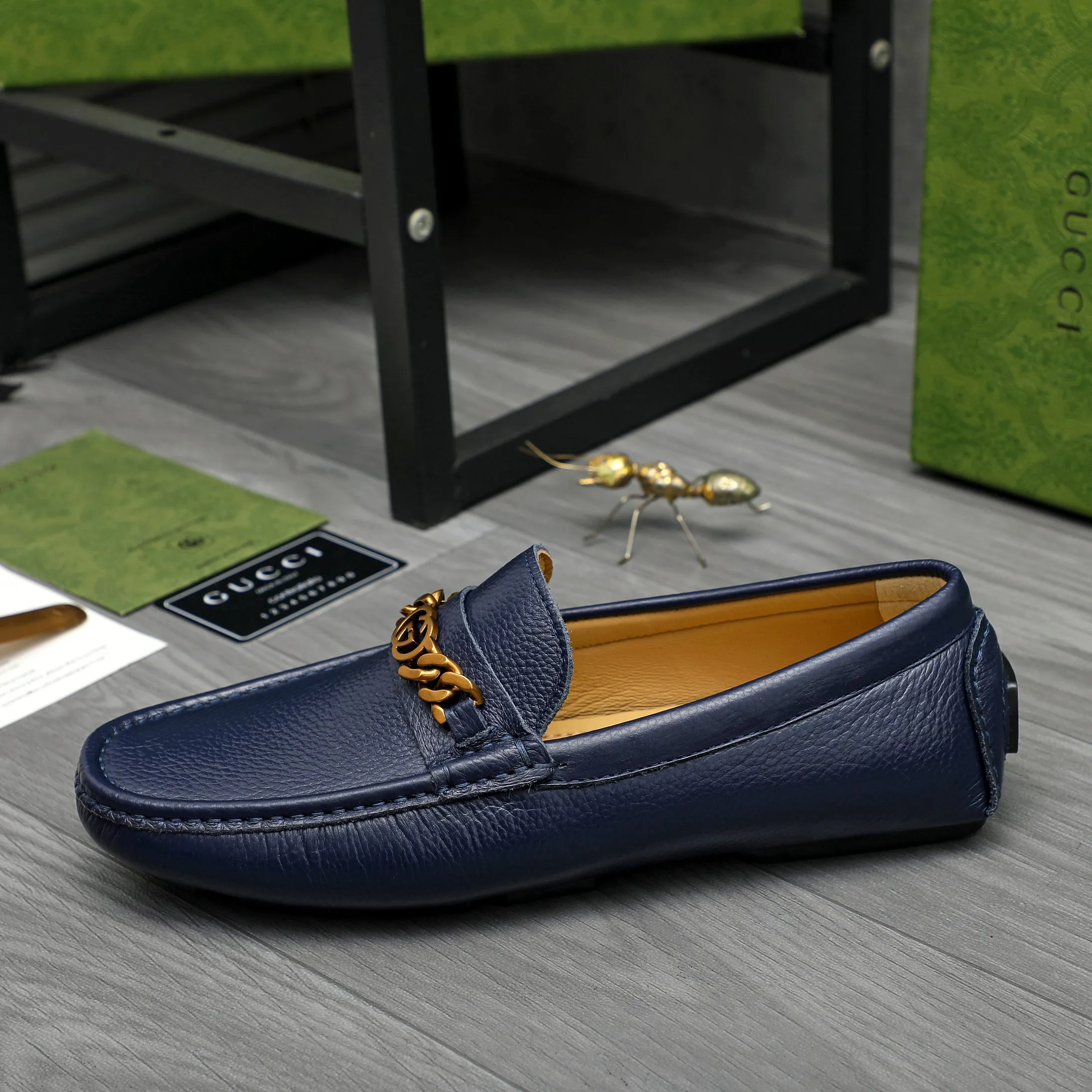 Men's shoes 💰p420 Product trademark: GUCCI (Gucci) casual slip-on men's shoes Regular size: 38-44 Product materials: Selected pebbled cowhide upper, sheepskin lining, rubber outsole